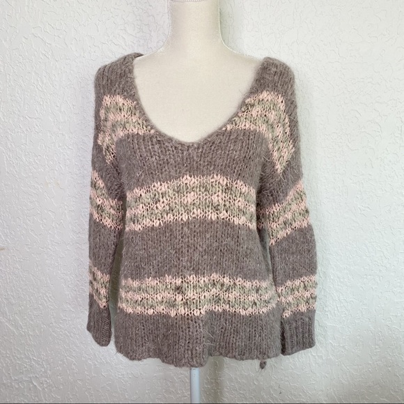 Free People Linus Striped Eyelash Fuzzy Wool Blend Sweater Gray Pink Size S - Picture 5 of 11